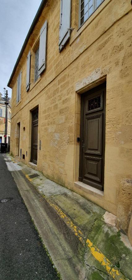 Appartement Duplex Au Coeur Du Centre Historique Bergerac Exterior foto